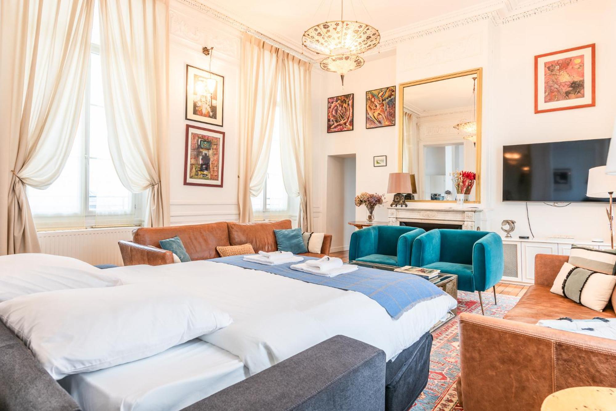 Appartement Luxury Typical Parisian Flat - 5 Min From Louvre Parijs