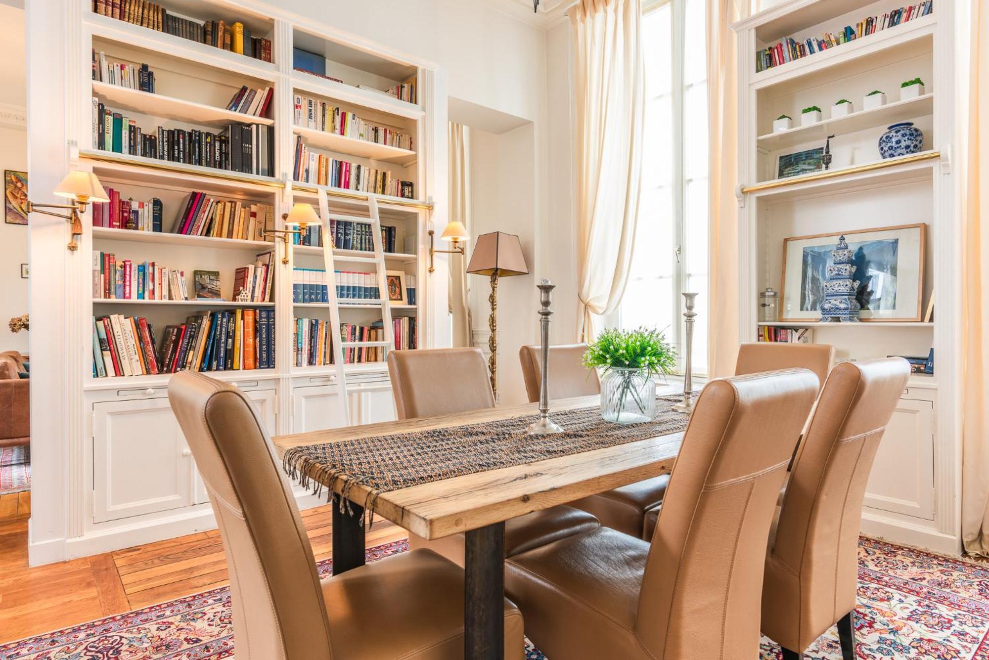 Luxury Typical Parisian Flat - 5 Min From Louvre Appartement *